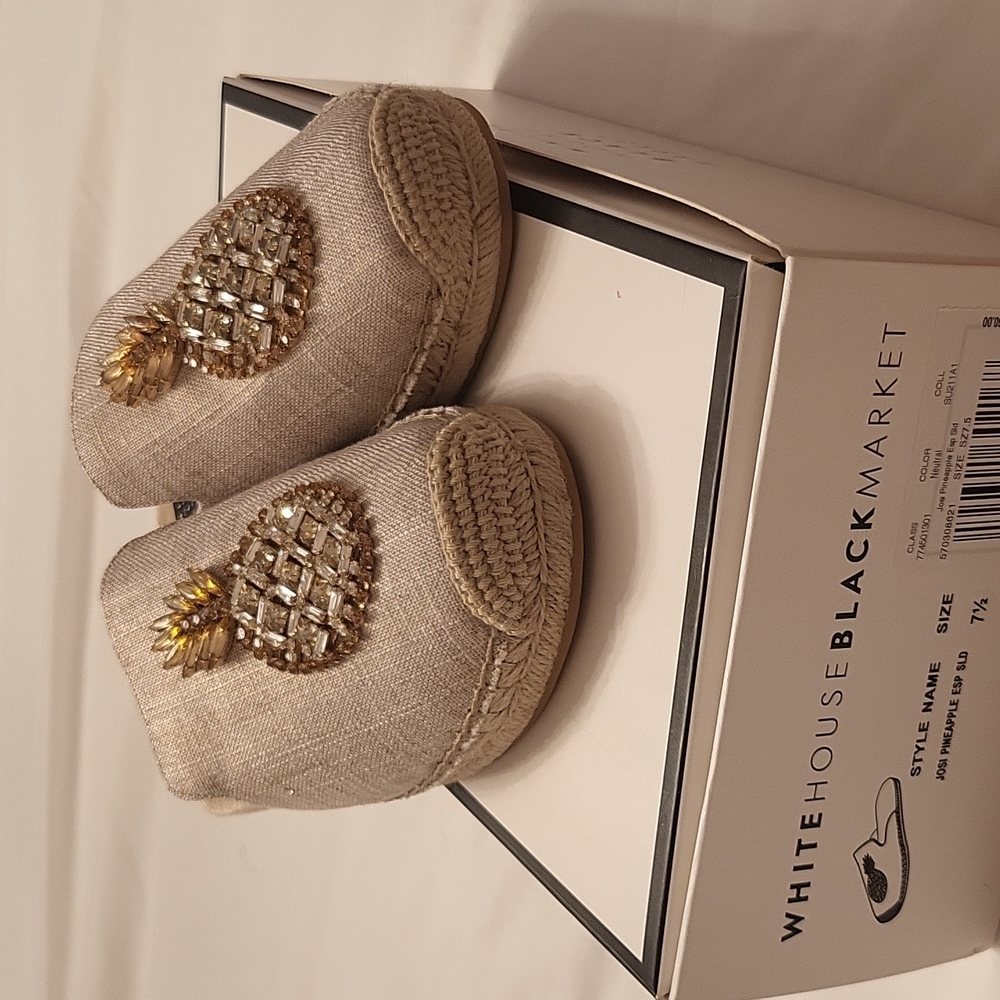 NWT Pineapple Espadrille slides